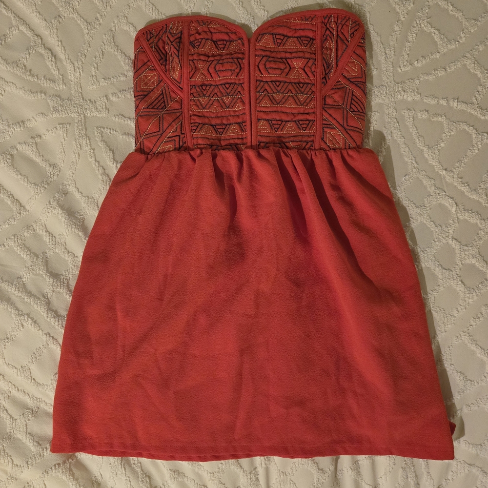 Urban Outfitters Strapless Red Dress with Geometric Patterns